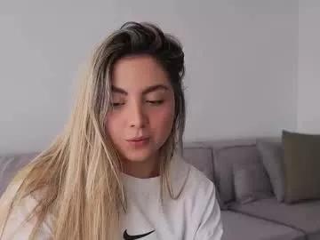 happyhoney_ from Chaturbate
