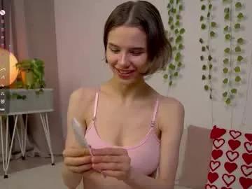 happynewdear from Chaturbate is Freechat