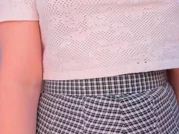 harriethudson from Chaturbate