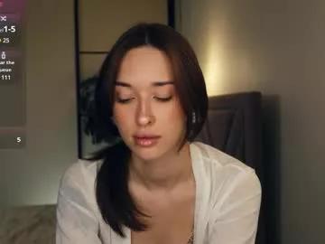 harriethudson from Chaturbate