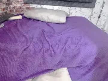 helen_petite_ from Chaturbate
