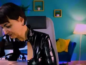 Helenbeler webcams show profile image 