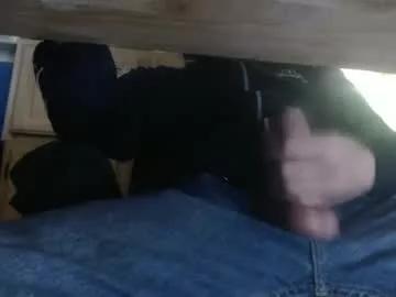 hellainches8 from Chaturbate