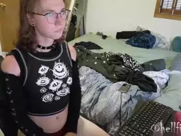 hellfire_girl from Chaturbate