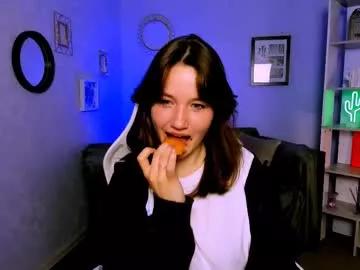 helli_belli from Chaturbate