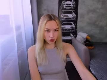 hello_kittykk from Chaturbate