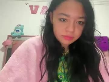 hellokitty_valery from Chaturbate