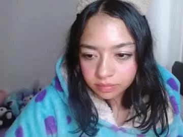 hellokitty_valery1 from Chaturbate