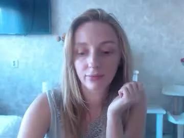 hellokittykaty from Chaturbate