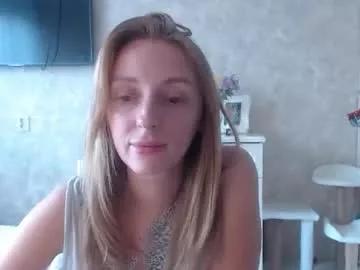 hellokittykaty from Chaturbate