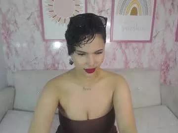 hemma_oficial_ch from Chaturbate