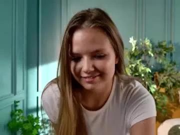 hidden_charm_ from Chaturbate