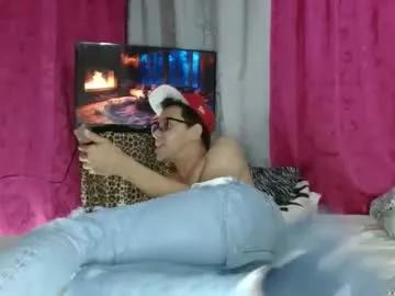 hidden_hairypigass from Chaturbate