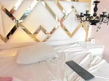 hiilaryfox from Chaturbate