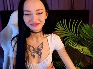 holly_berryy_ from Chaturbate