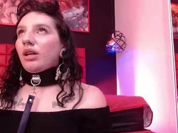 holly_golden1 from Chaturbate