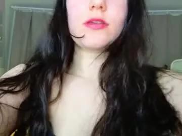 holly_kittenss from Chaturbate