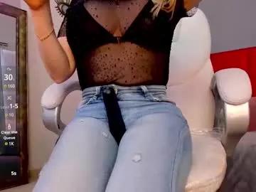 holly_madison_ from Chaturbate