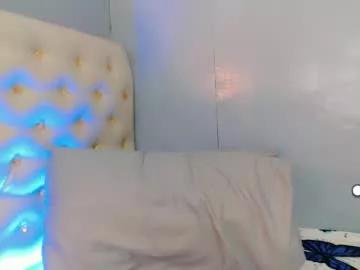 holly_sunshine69 from Chaturbate