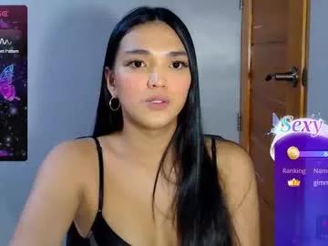 hollywoodbitch from Chaturbate