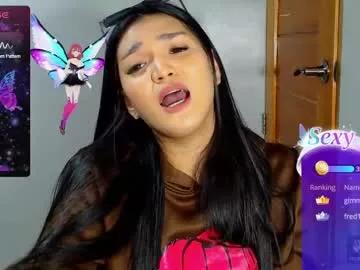 hollywoodbitch from Chaturbate