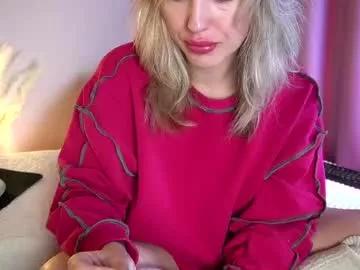 Photos of holyyy_fuck from Chaturbate is Freechat