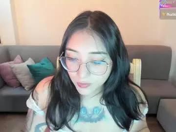 hottbee1 from Chaturbate