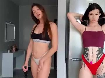 hottie_chicks from Chaturbate