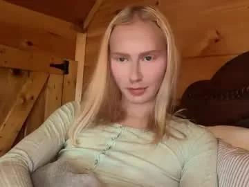 hottransgirlie from Chaturbate