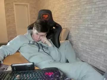 iliaskrislove from Chaturbate
