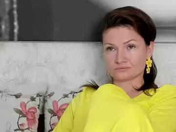 illegalbeauty87 from Chaturbate