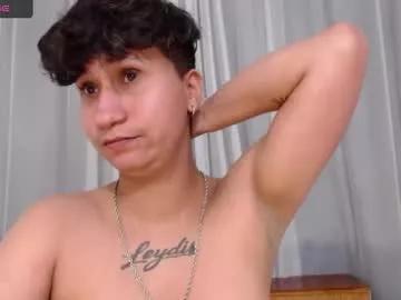 im_milancs from Chaturbate