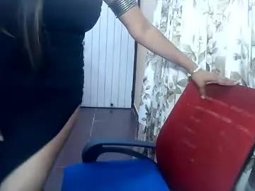 indianrads9 from Chaturbate