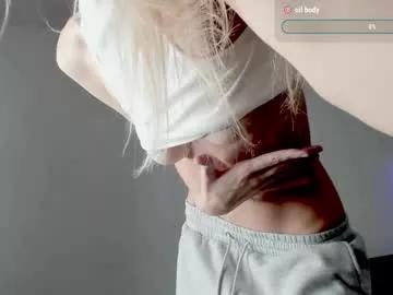 infinite_reality from Chaturbate