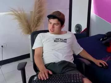 invincible200 from Chaturbate