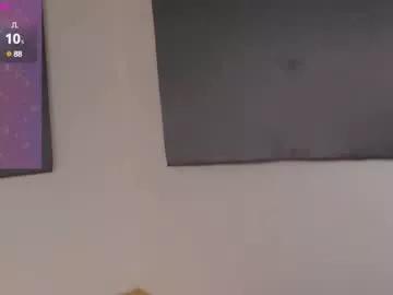 iris_caprice from Chaturbate