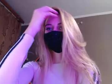 iris_lave from Chaturbate