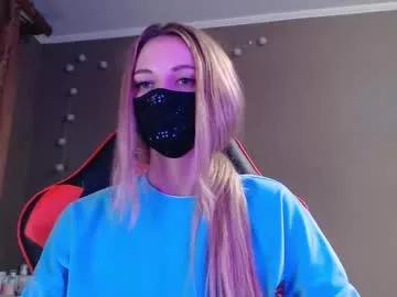 iris_lave from Chaturbate