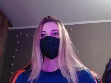 iris_lave from Chaturbate