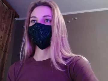 iris_lave from Chaturbate