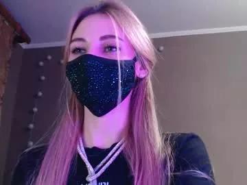 iris_lave from Chaturbate