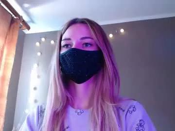 iris_lave from Chaturbate