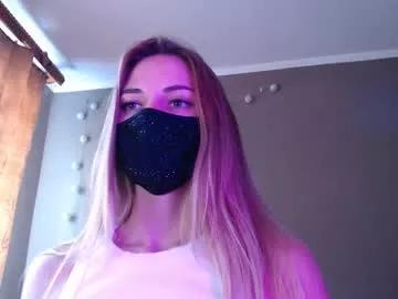 iris_lave from Chaturbate