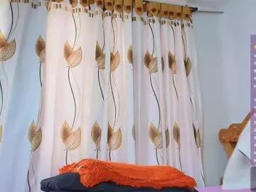 iris_mandarine from Chaturbate