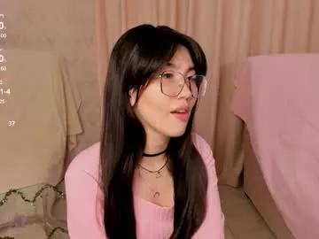 iris_on_cam from Chaturbate