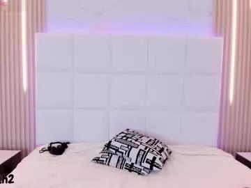 iris_thompson from Chaturbate