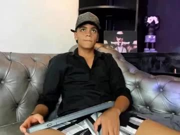 isaac_collins_ from Chaturbate is Freechat