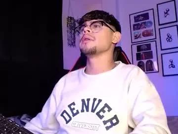 isaac_saenz from Chaturbate is Freechat