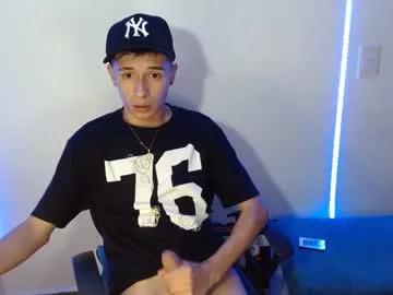 isaac_tan from Chaturbate