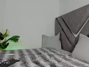 isabelle_adamss from Chaturbate is Freechat
